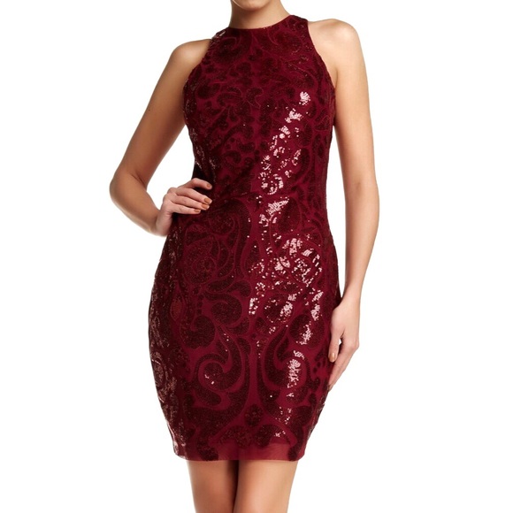 Alexia Admor Dresses & Skirts - Alexia Admor Burgundy Sequin Dress